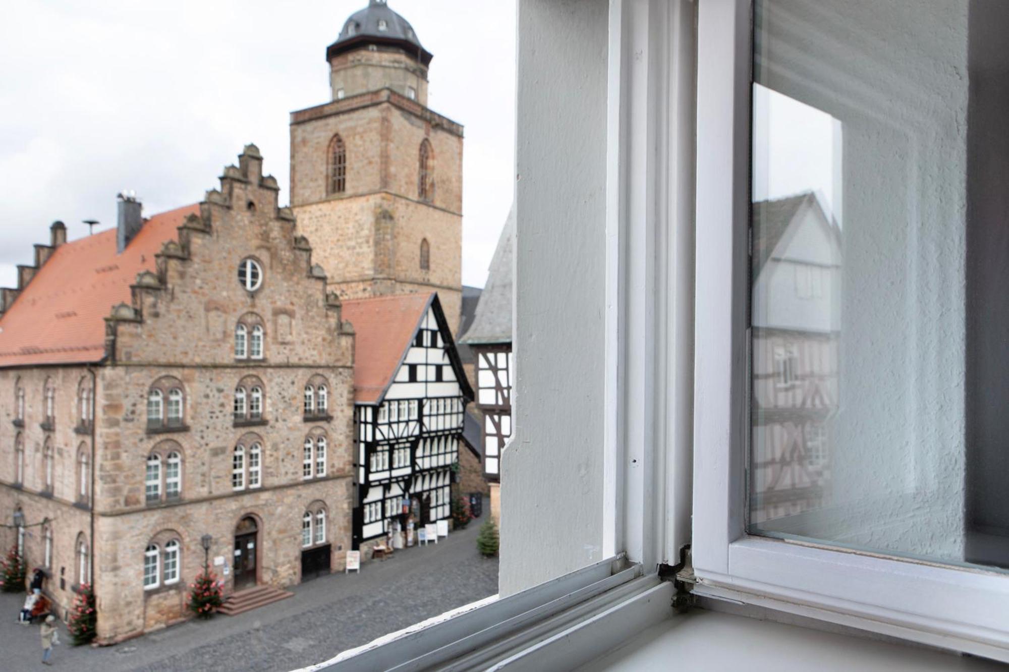 Alsfelder Wein-Suite ภายนอก รูปภาพ